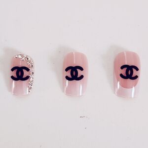 Luxury Nail Charms Black